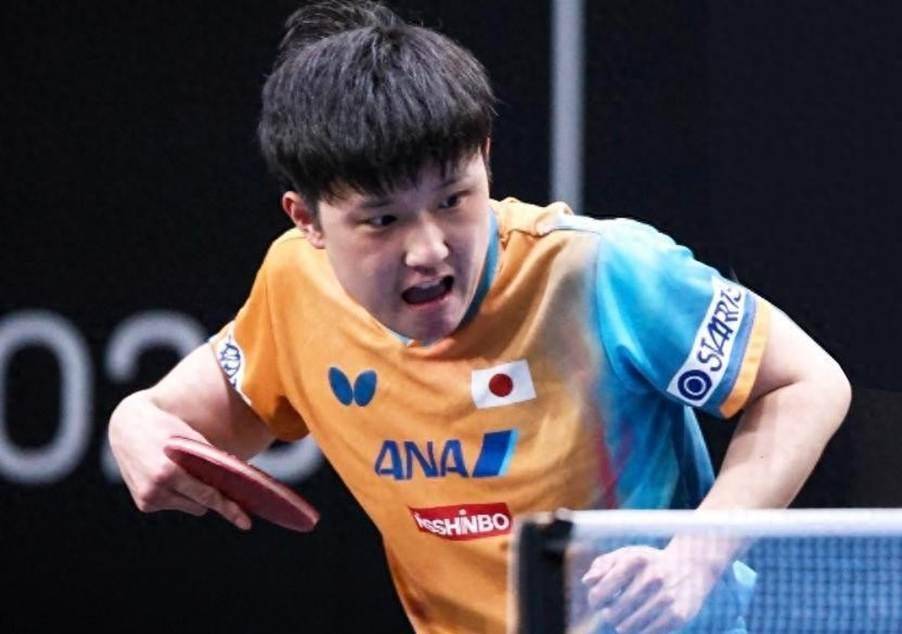 英格兰队鏖战中国队,张本智和带队取胜 英格兰队鏖战中国队,张本智和带队取胜