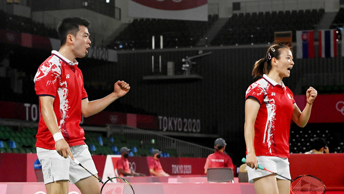 韩国队轻取日本队,黄鸭组合统治全场 韩国队轻取日本队,黄鸭组合统治全场