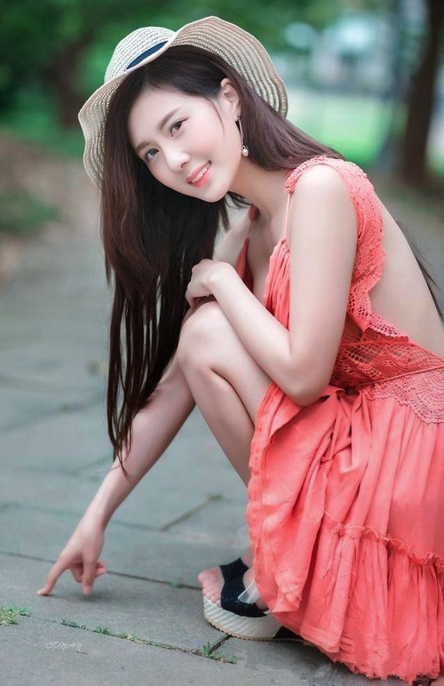 特奥·埃尔南德斯，碾压式统治！尼斯友谊赛掀翻那不勒斯的战术密码