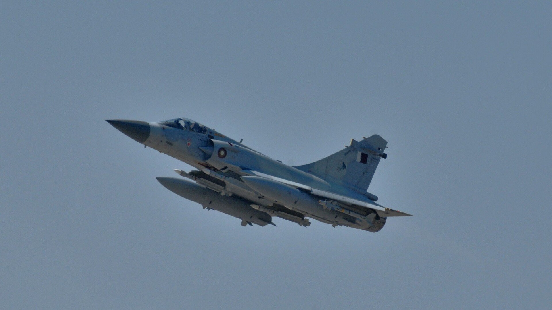 平行宇宙中的英雄叙事，意甲焦点战与勇士湖人的交错上演