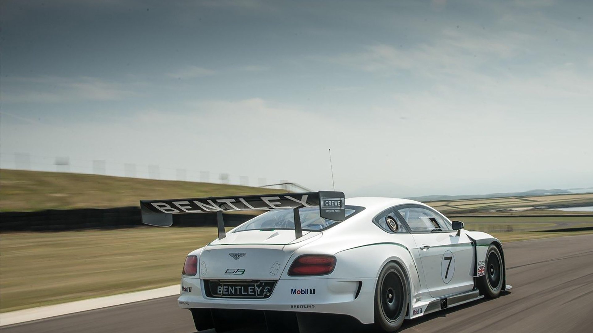绿茵宿怨与铁骑突围,2026世界杯H组,伊朗大胜美国,卢卡库独舞揭幕战