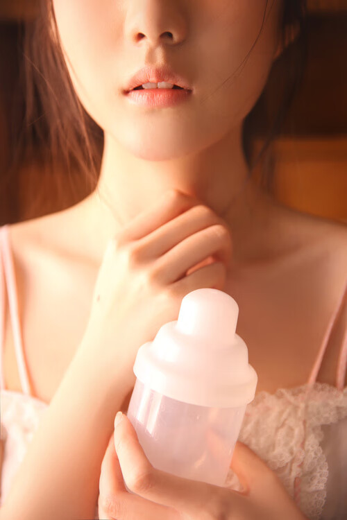 2026世界杯B组风云，喀麦隆碾压伊朗，凯恩独领风骚